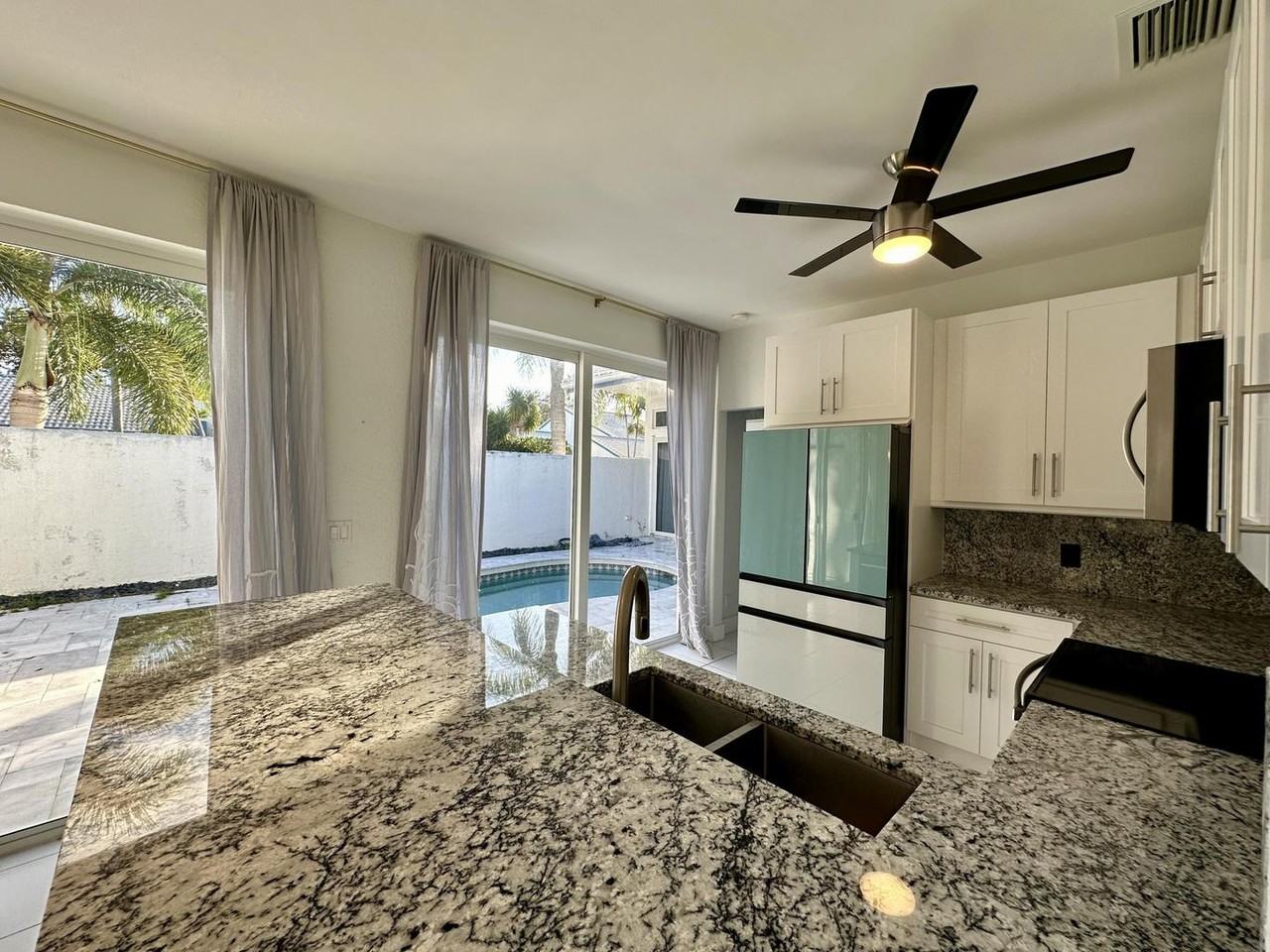 3656 Mykonos Ct - Photo 2 of 24