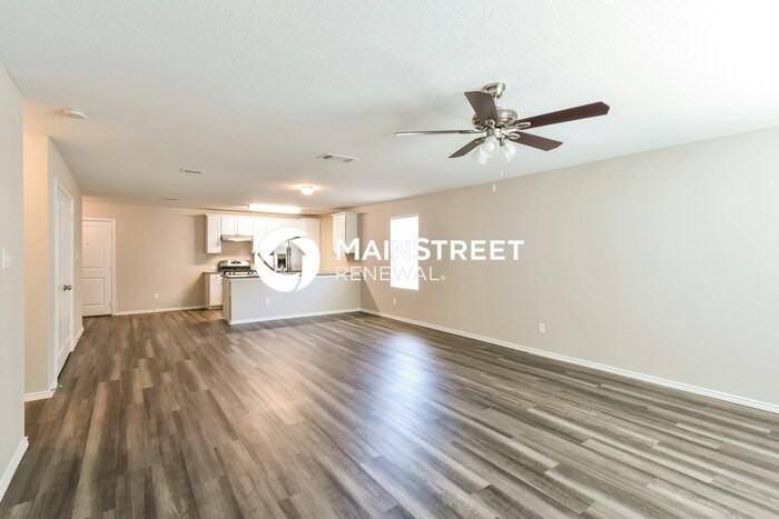 9838 Marbach Crst - Photo 3 of 16