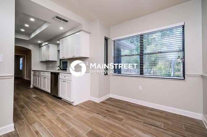 5451 Moongate Rd - Photo 5 of 16