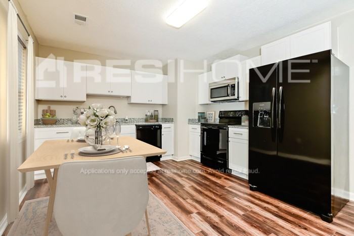 83 Spruce Dr - Photo 2 of 19