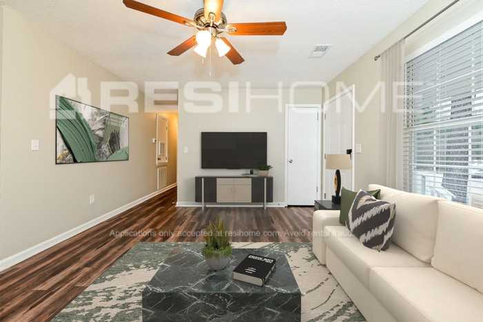 83 Spruce Dr - Photo 6 of 19