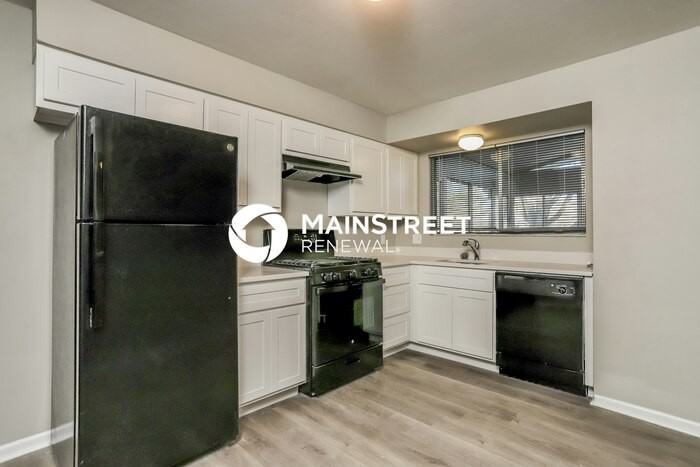 2366 Wesford Dr - Photo 6 of 17