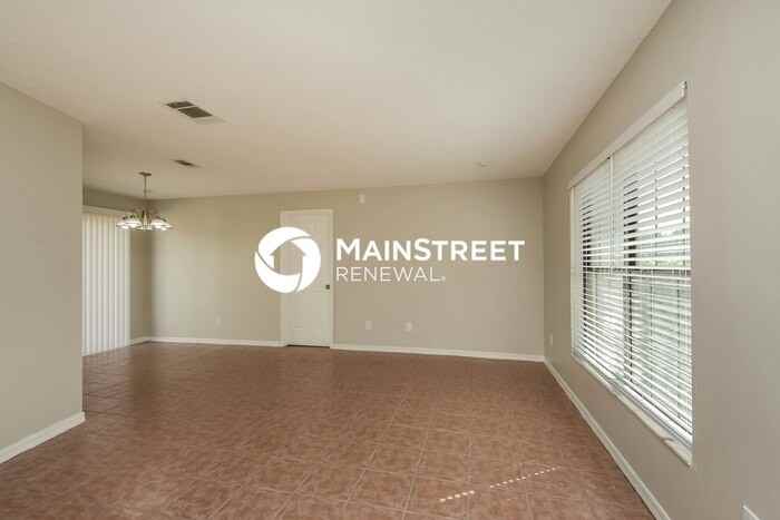 313 Silk Oak Dr - Photo 4 of 16