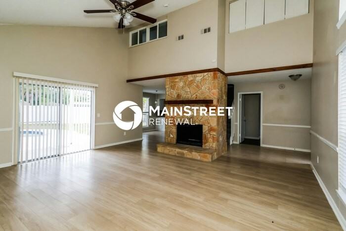 2299 Constitution Dr - Photo 6 of 16