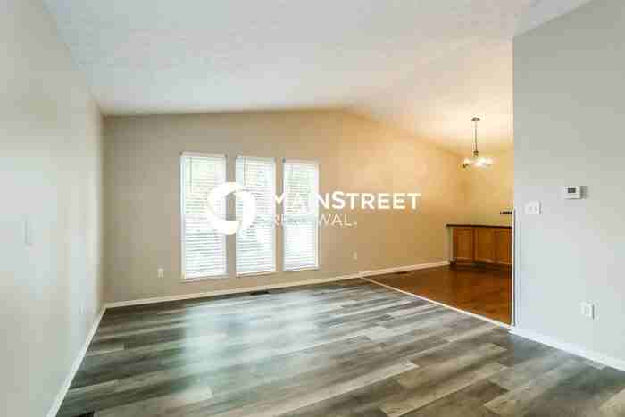 3028 Breed Dr - Photo 7 of 19