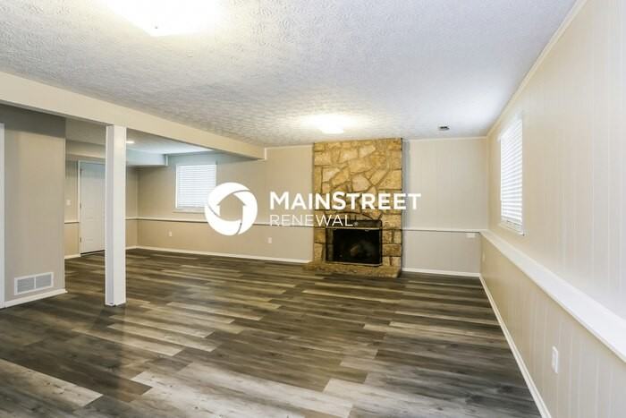 3028 Breed Dr - Photo 4 of 19