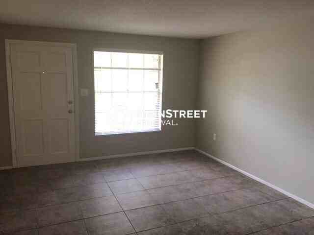 737 S Stone St - Photo 5 of 25