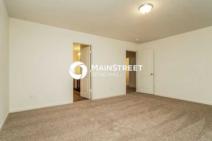 520 Horn St - Photo 6 of 17