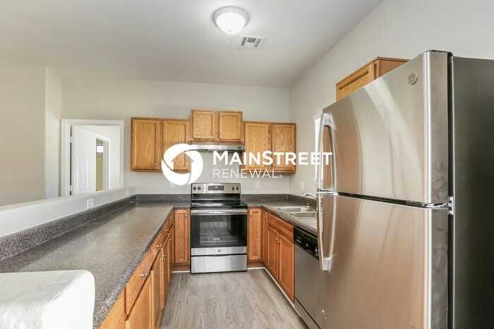 1016 W Lydia Ln - Photo 7 of 16