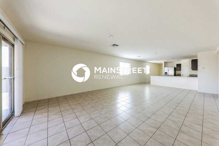 8808 S 253rd Ave - Photo 5 of 16