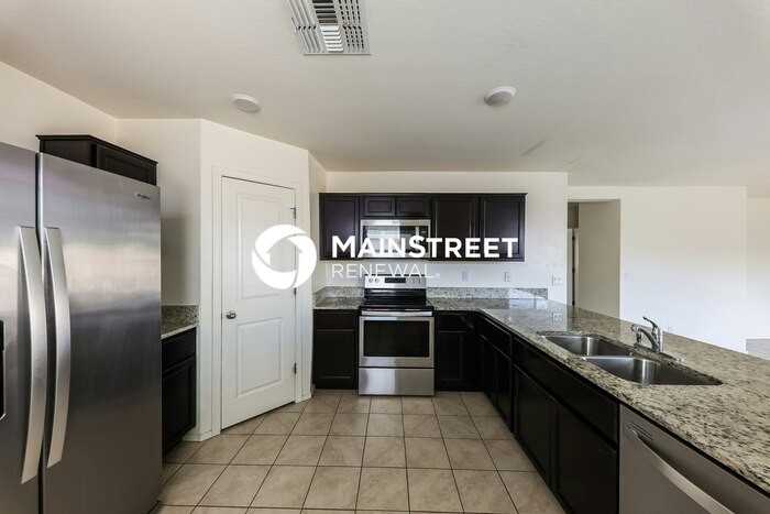 8808 S 253rd Ave - Photo 7 of 16