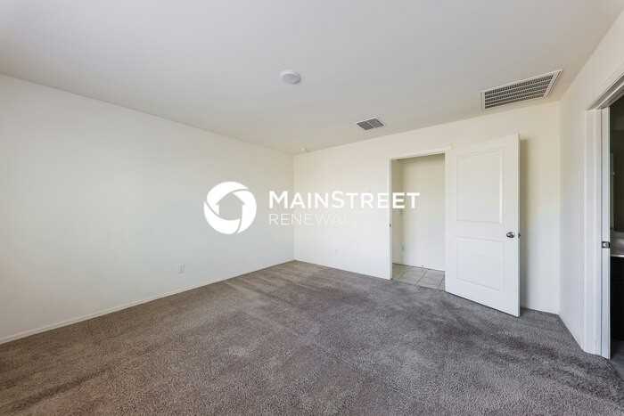 8808 S 253rd Ave - Photo 7 of 16
