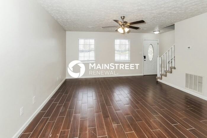 7301 Coatbridge Ln - Photo 6 of 17