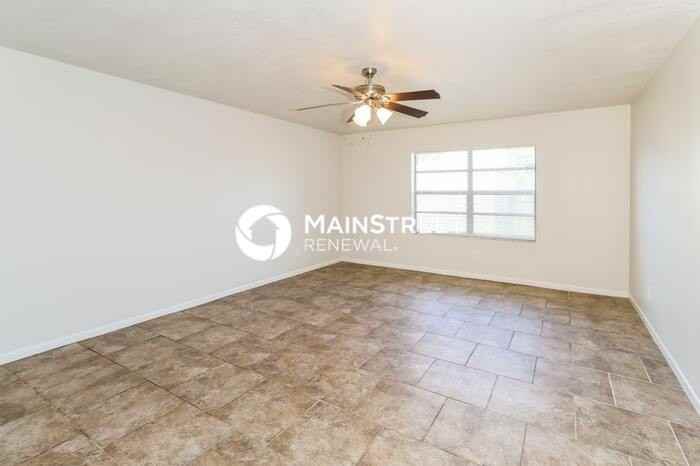 1568 Glendale Ave Nw - Photo 7 of 16