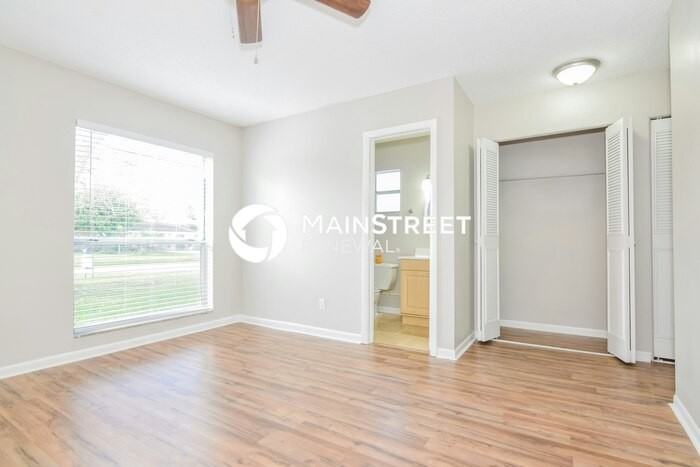 521 Florida Cir S - Photo 7 of 16