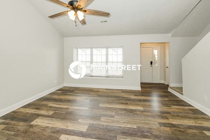 7350 Carowinds Ln - Photo 5 of 17