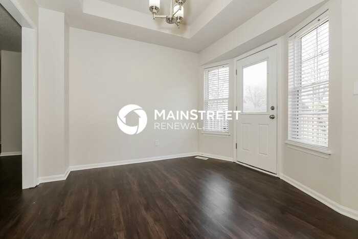 902 Sw Foxtail Dr - Photo 5 of 17