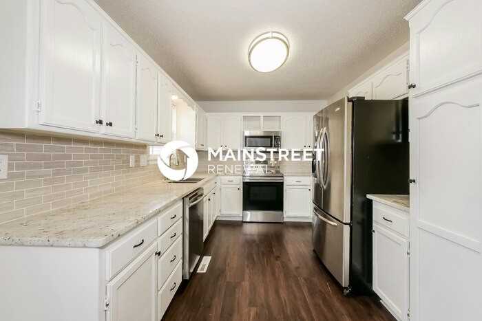 902 Sw Foxtail Dr - Photo 6 of 17