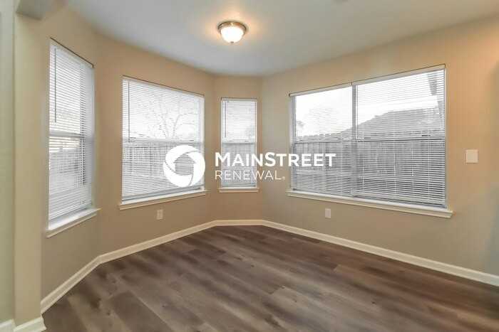 4023 Almond Lake Dr - Photo 6 of 16