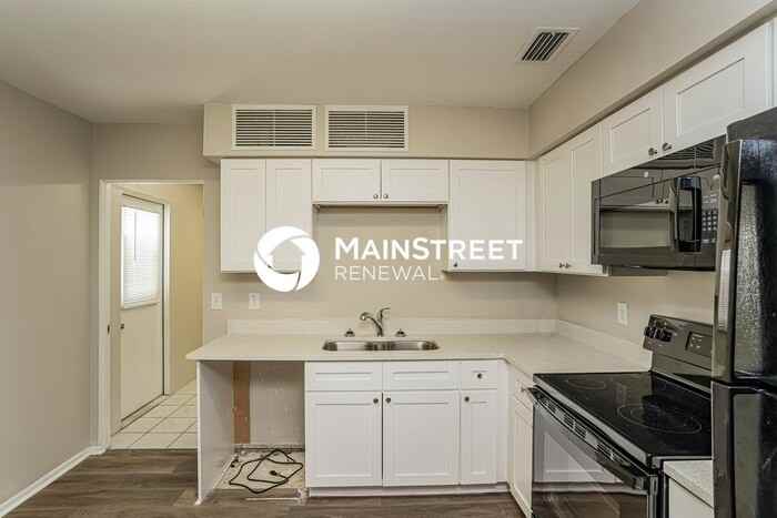 604 Shamrock Blvd - Photo 6 of 15