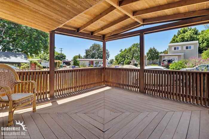 4253 View Pl - Photo 5 of 26