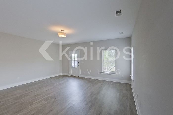 66 Maple Leaf Dr - Photo 2 of 20