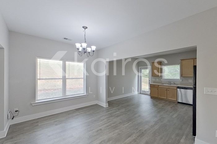 66 Maple Leaf Dr - Photo 5 of 20