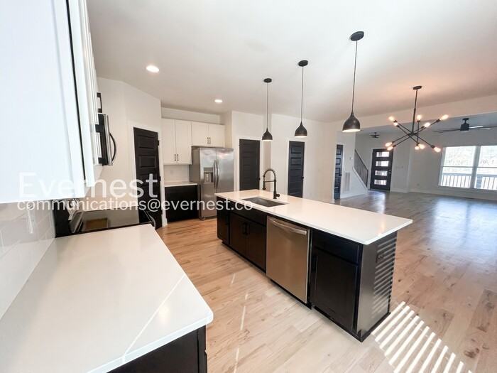 427 Toney Rd #A - Photo 4 of 25