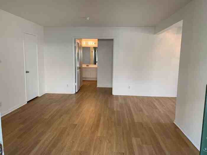 237 Streamwood #237 - Photo 2 of 37