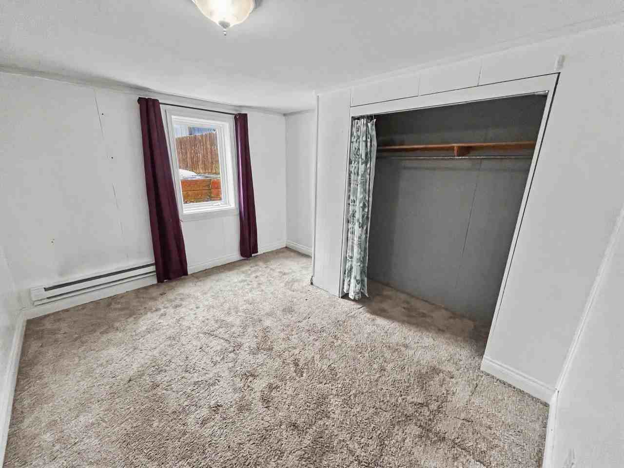 4413 East 8th Avenue - Photo 5 of 7