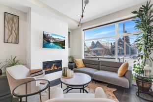 1105 4 St Ne - Photo 1 of 1