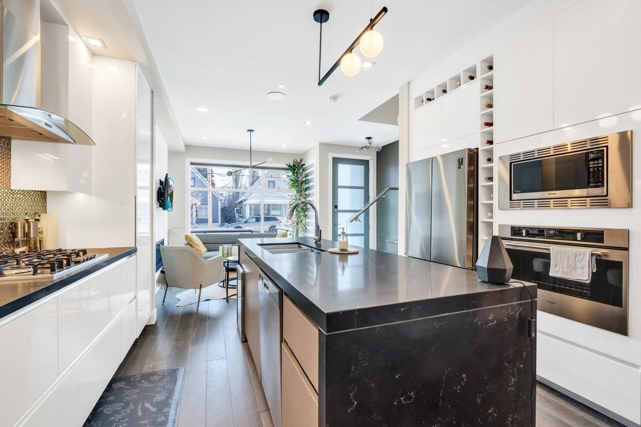 1105 4th Street NE - Photo 2 of 50