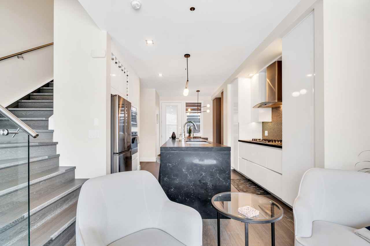 1105 4th Street NE - Photo 6 of 50