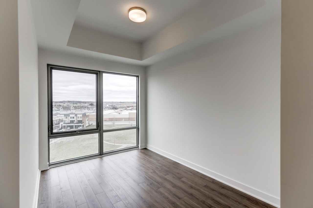 51 Clarington Blvd - Photo 5 of 20