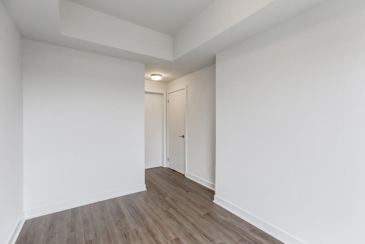 51 Clarington Blvd - Photo 6 of 20