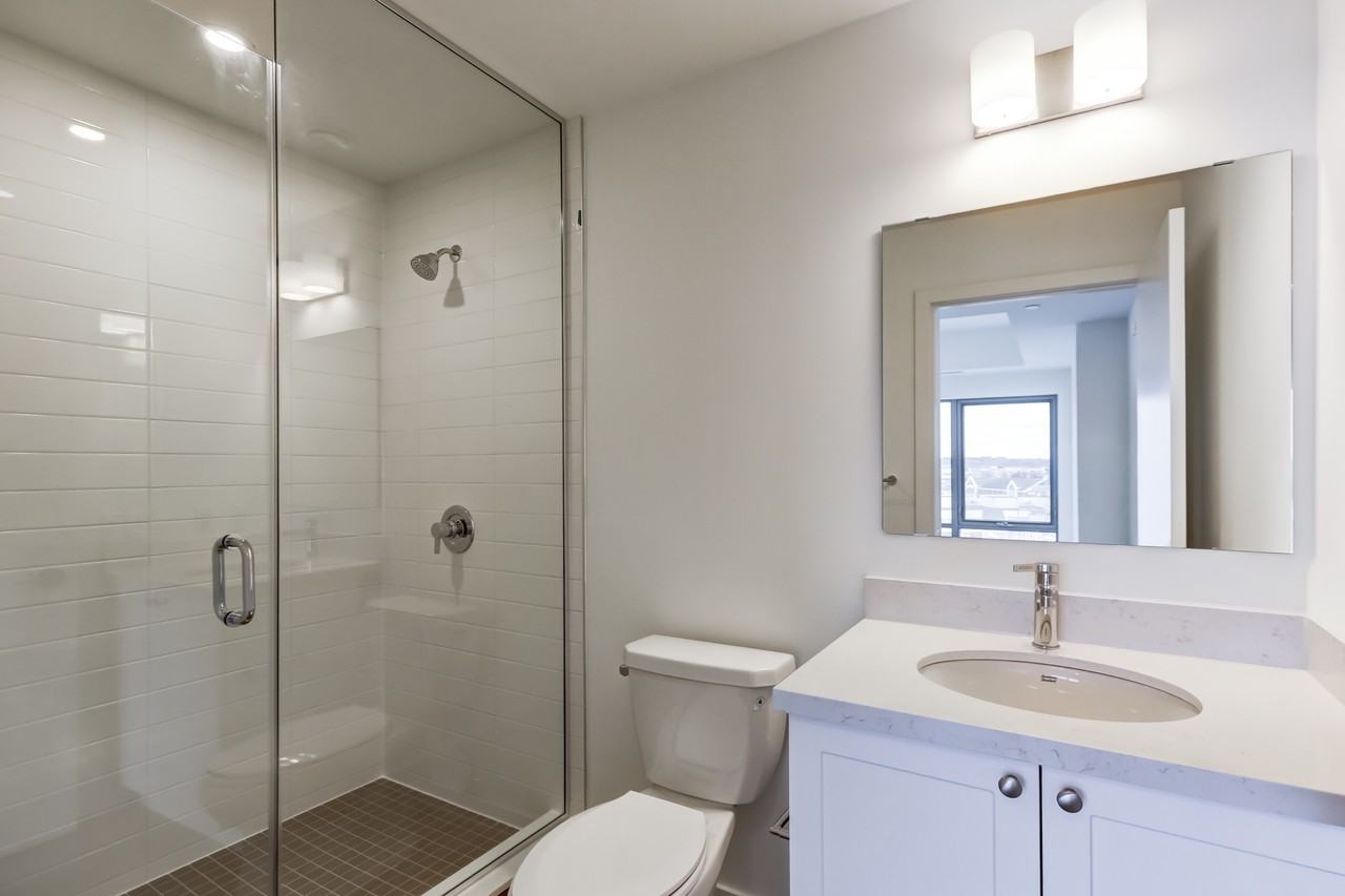 51 Clarington Blvd - Photo 7 of 20