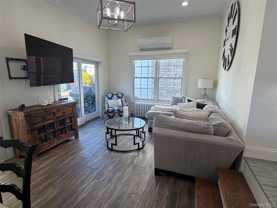 326 E Walnut St - Photo 1 of 1