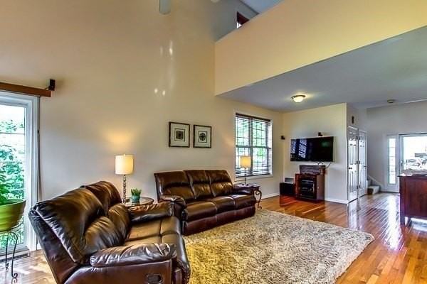 92 Odonnell Ave #92 - Photo 5 of 28