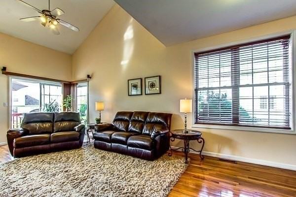 92 Odonnell Ave #92 - Photo 6 of 28