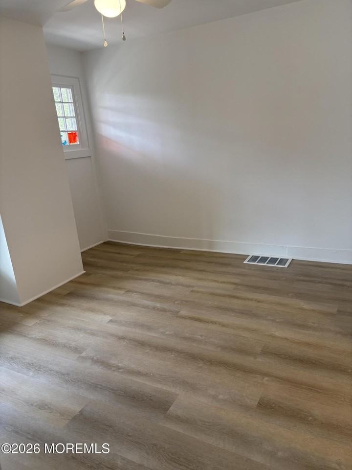 68 Maple Ave #REAR - Photo 3 of 21