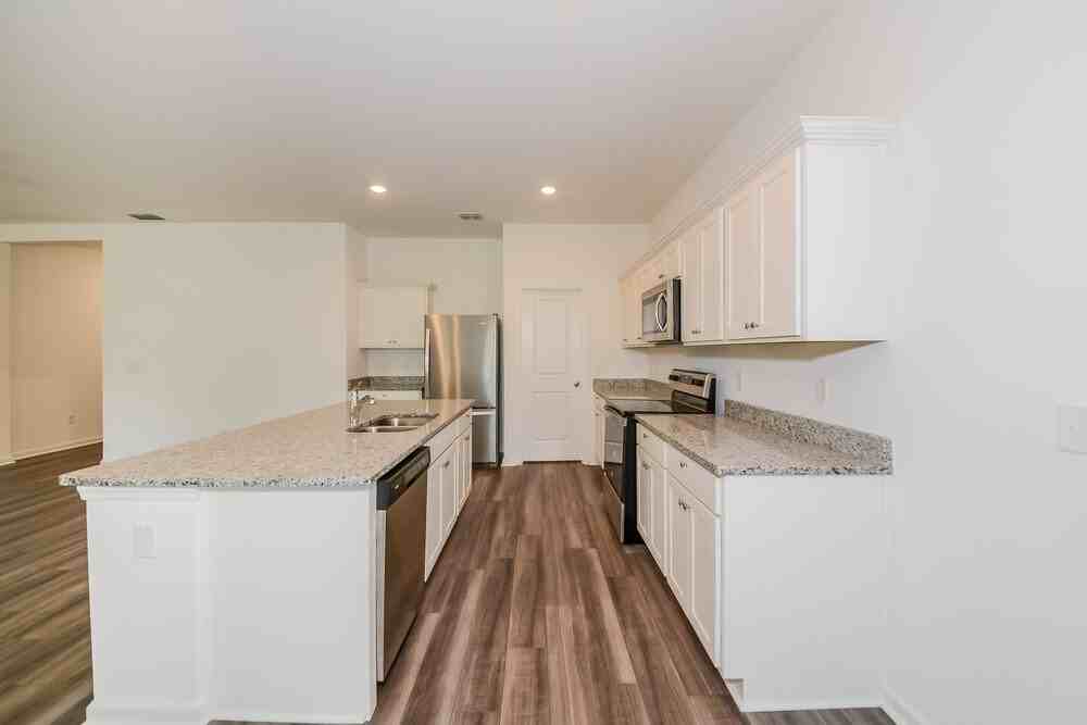 996 Ocean Spray Dr - Photo 5 of 16