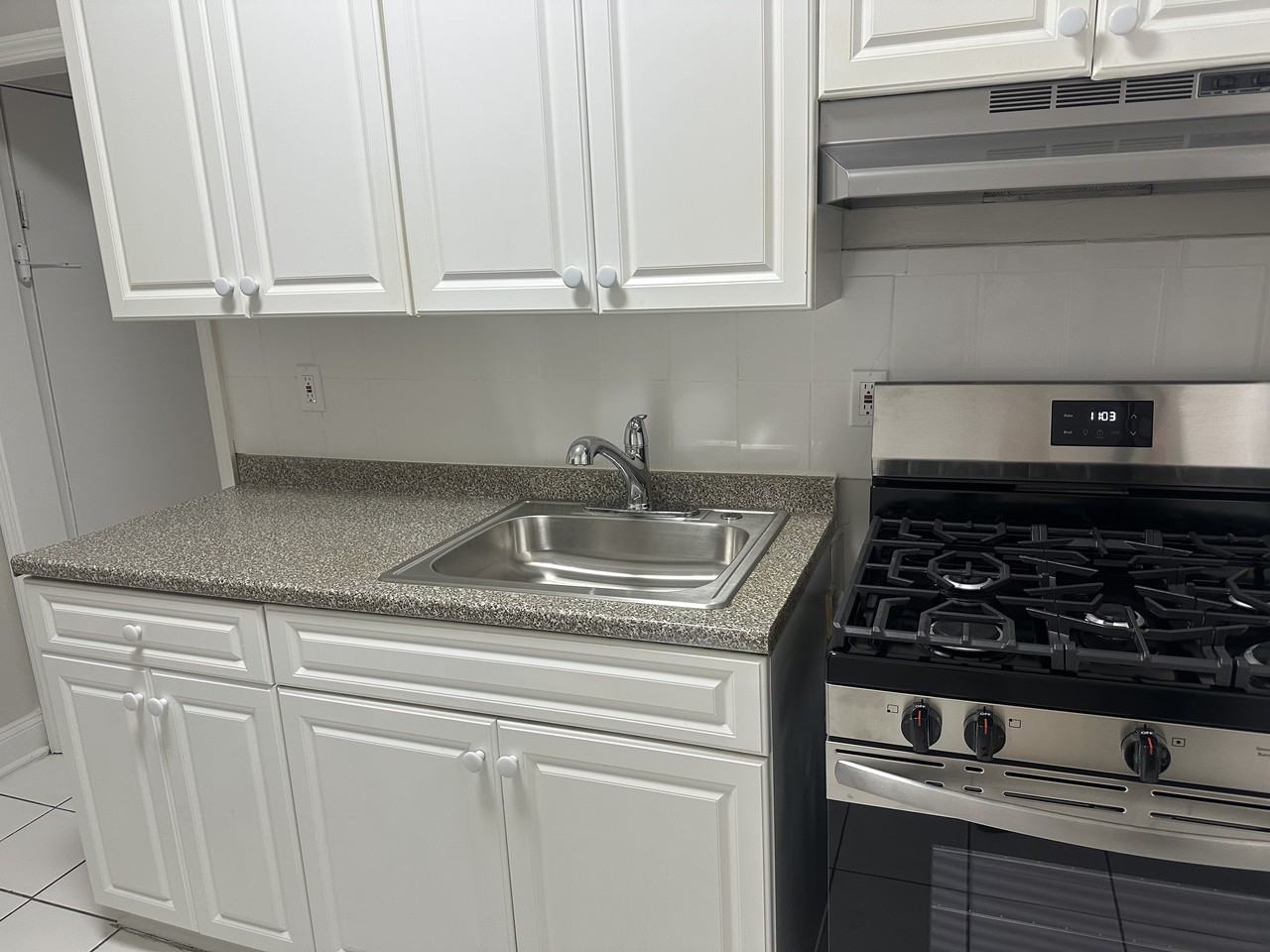 332 61st Street #B3 - Photo 5 of 24