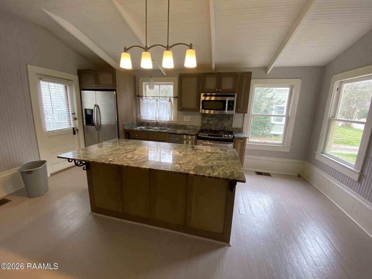 215 Versailles Blvd #3 - Photo 2 of 14