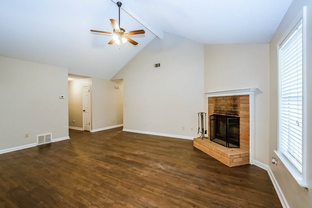 250 Cross Point Cv - Photo 2 of 15