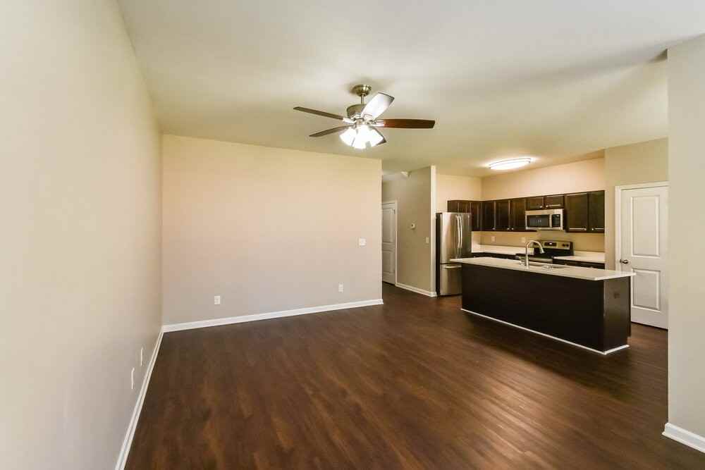 104 Belmont Park Dr - Photo 4 of 17