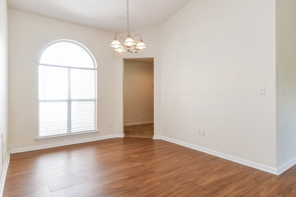 175 Nadia Michelle Ct S - Photo 5 of 16