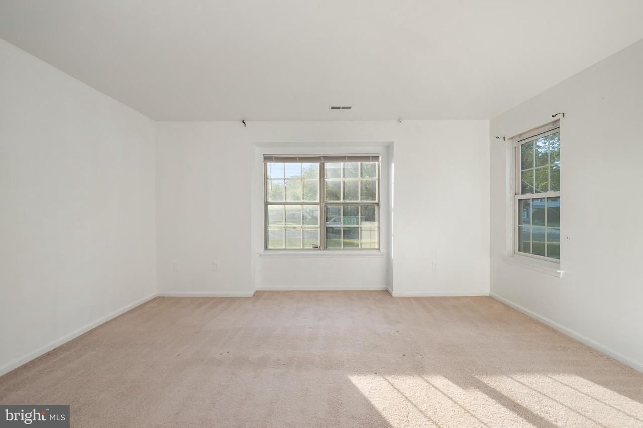 4198 Bluebird Dr - Photo 6 of 28