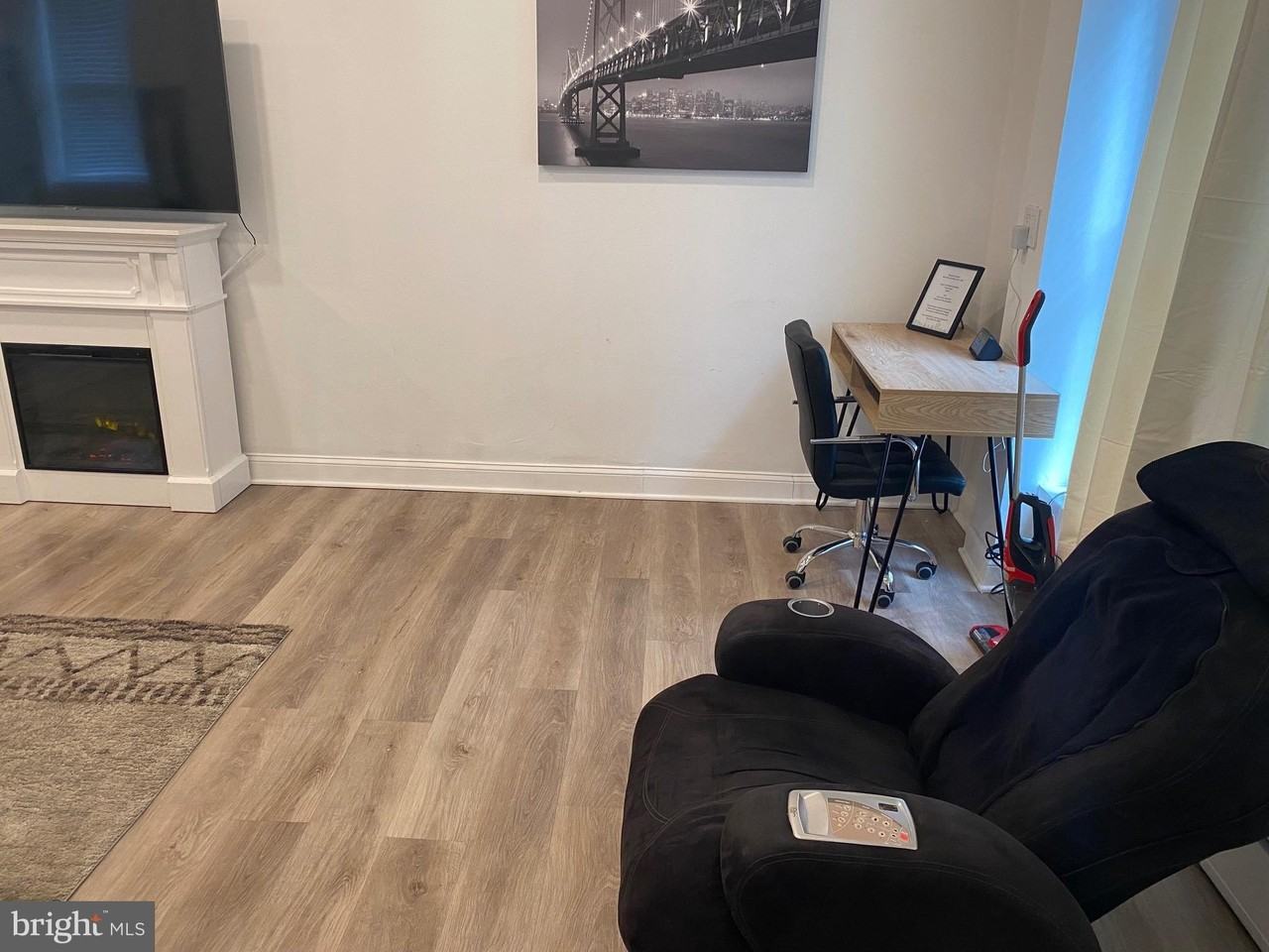 2501 E Somerset St - Photo 5 of 8