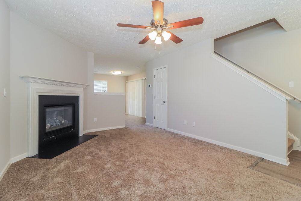 141 Oak Grove Pl - Photo 7 of 17