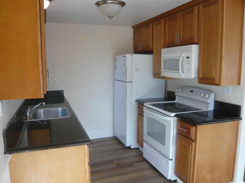 1230 Walker Ave #A - Photo 4 of 10